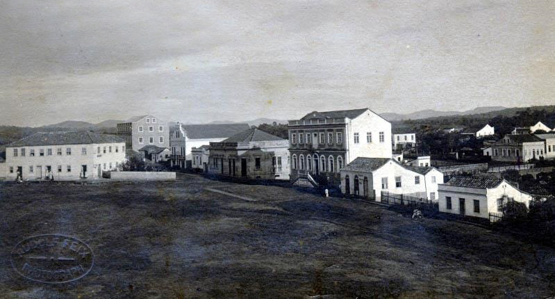 ESTÓRIAS E HISTÓRIAS DE LAGEADO - A INTENDÊNCIA E O ENTÔRNO.